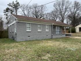 3561 Hallbrook St - for rent 38127