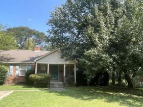 3608 Walnut Grove Road - for rent 38111