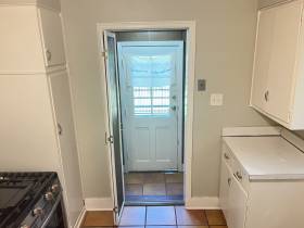 3608 Walnut Grove Road - for rent 38111