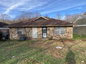 3682 Skylark Dr. - for rent 38109