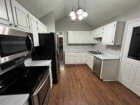 3748 Rippling Creek Lane - for rent 38135