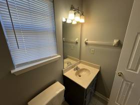 3907 Summer Breeze Cv - for rent 38125