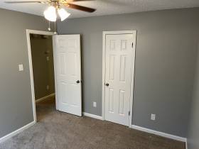 3913 Oak Branch Cir E - for rent 38135