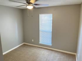 3913 Oak Branch Cir E - for rent 38135