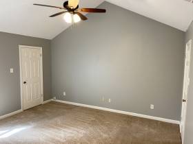 3913 Oak Branch Cir E - for rent 38135