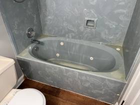 3913 Oak Branch Cir E - for rent 38135
