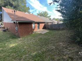 3913 Oak Branch Cir E - for rent 38135