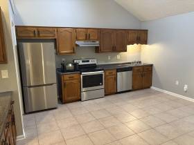 3913 Oak Branch Cir E - for rent 38135