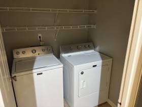 3913 Oak Branch Cir E - for rent 38135