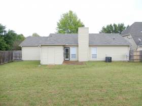 3931 Long Creek Rd - for rent 38125