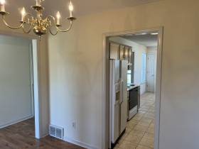 3931 Long Creek Rd - for rent 38125