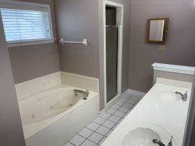 4003 N Tonya Marie Cv - for rent 38135