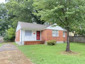 4026 Southlawn Ave - for rent 38111