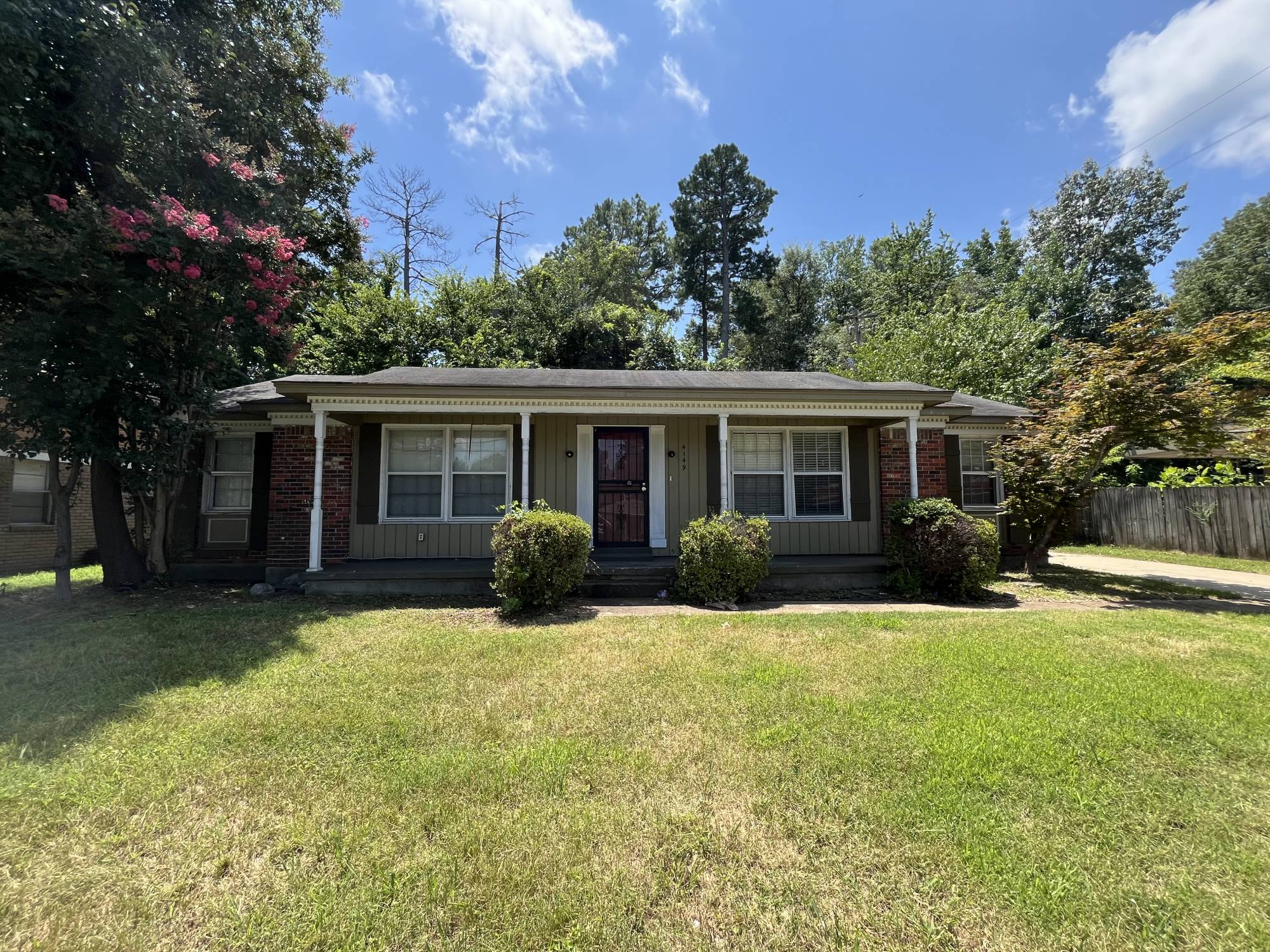 4149 Yale Rd Memphis TN 38128