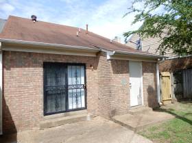 4226 Cedartree Dr. - for rent 38141