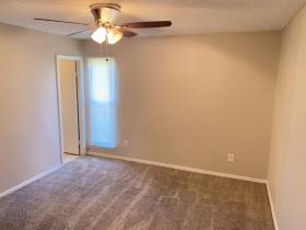 4381 Howardcrest Dr - for rent 38128