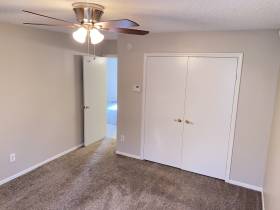 4381 Howardcrest Dr - for rent 38128