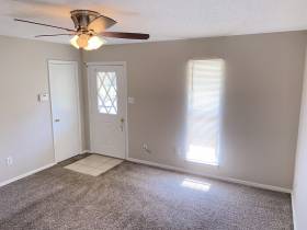 4381 Howardcrest Dr - for rent 38128