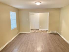 4450 Tena Dr - for rent 38128