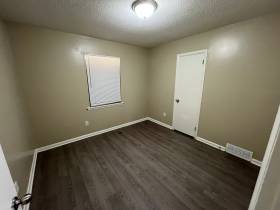 4450 Tena Dr - for rent 38128