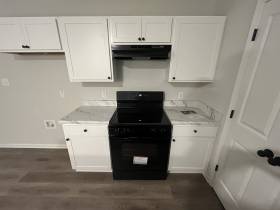 4503 Suncrest Dr. - for rent 38127