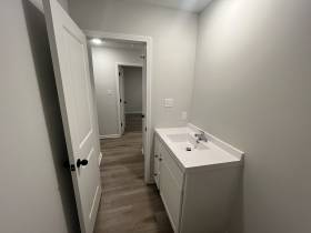 4503 Suncrest Dr. - for rent 38127