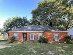 4574 Dunn Ave - for rent 38117