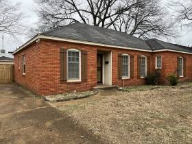 4574 Dunn Ave - for rent 38117