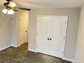 5038 Belfast Dr - for rent 38127