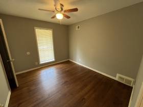 5254 Haleville Rd - for rent 38116