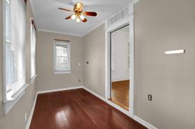528 S. McLean - for rent 38104