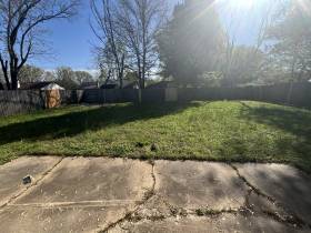 5312 Plover Dr - for rent 38127