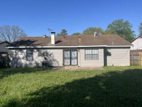 5312 Plover Dr - for rent 38127