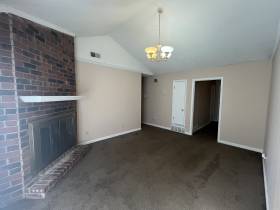 5312 Plover Dr - for rent 38127