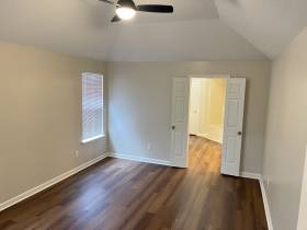 5628 Autumn Valley Dr - for rent 38135