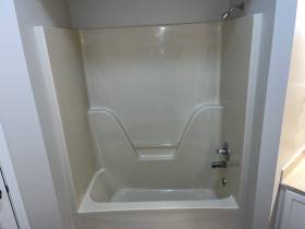 5628 Autumn Valley Dr - for rent 38135
