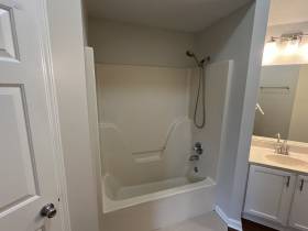 5628 Autumn Valley Dr - for rent 38135