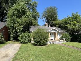 587 Houston St. - for rent 38111