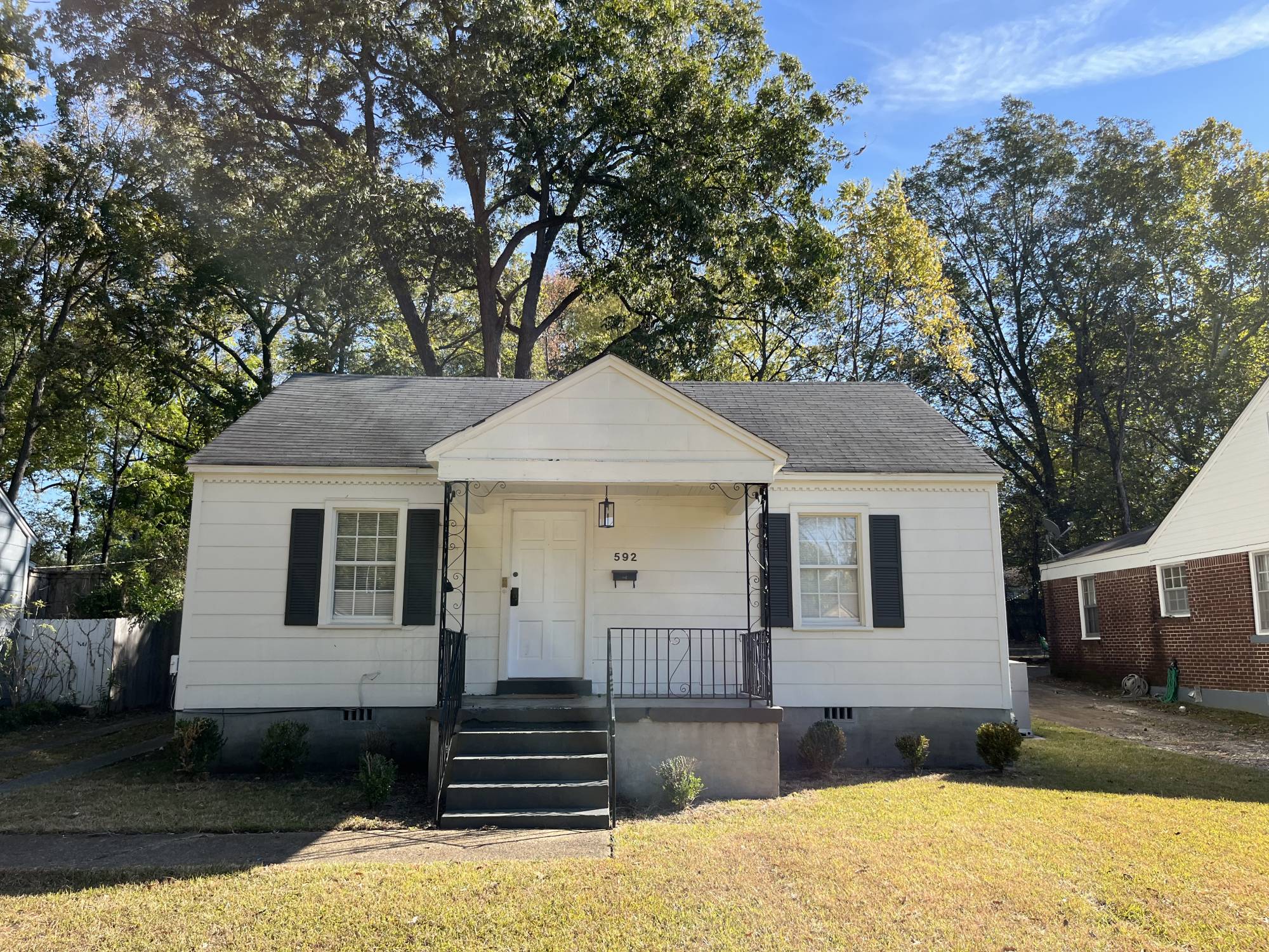 592 Buck St. Memphis TN 38111