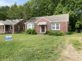 605 Houston St. - for rent 38111