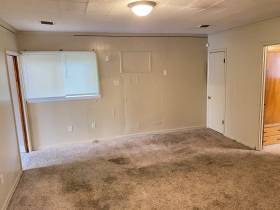 605 Houston St. - for rent 38111