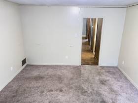 605 Houston St. - for rent 38111