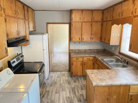 605 Houston St. - for rent 38111