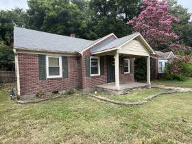 609 Houston St. - for rent 38111