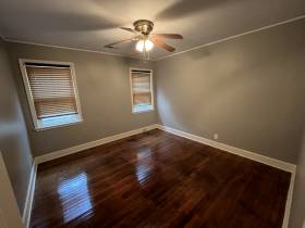 609 Houston St. - for rent 38111