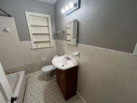 609 Houston St. - for rent 38111