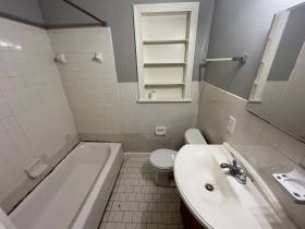 609 Houston St. - for rent 38111