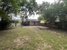 609 Houston St. - for rent 38111