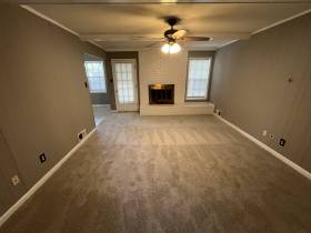 6124 Chinaberry Dr - for rent 38115