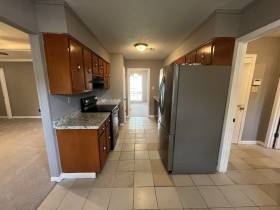 6124 Chinaberry Dr - for rent 38115